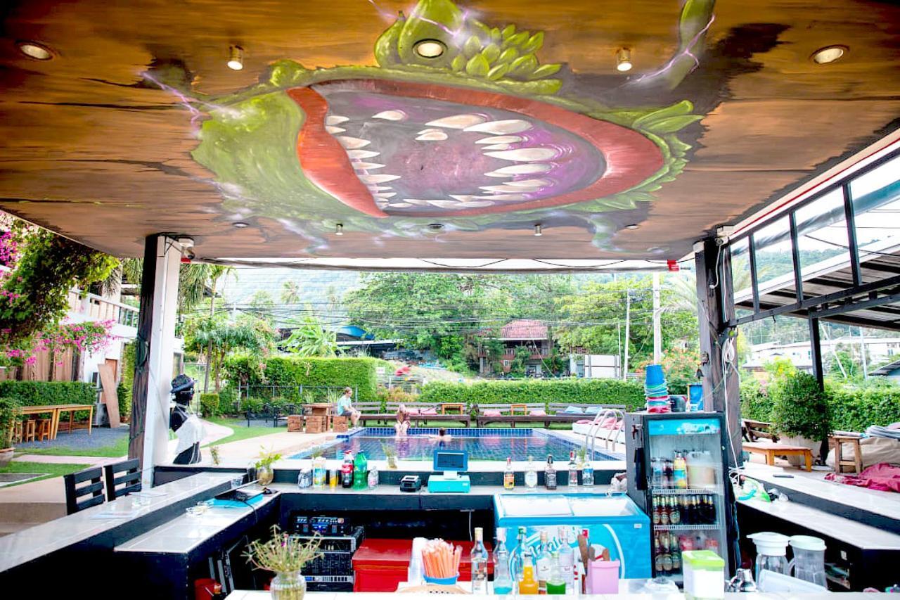Wet! A Pool Party Hostel By Wild & Wandering Haad Rin Exteriér fotografie